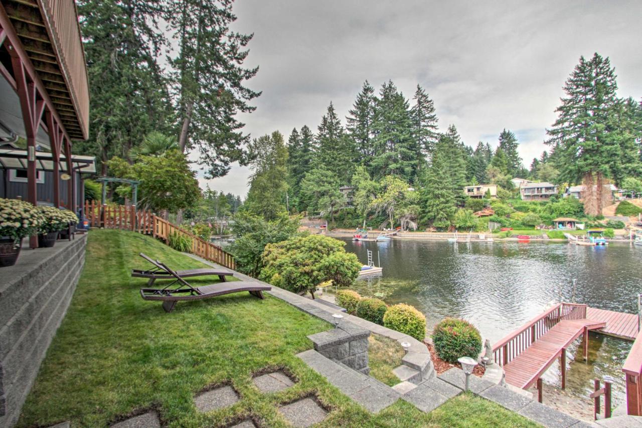 The Peacock House - Waterfront Home With Hot Tub! أولمبيا المظهر الخارجي الصورة