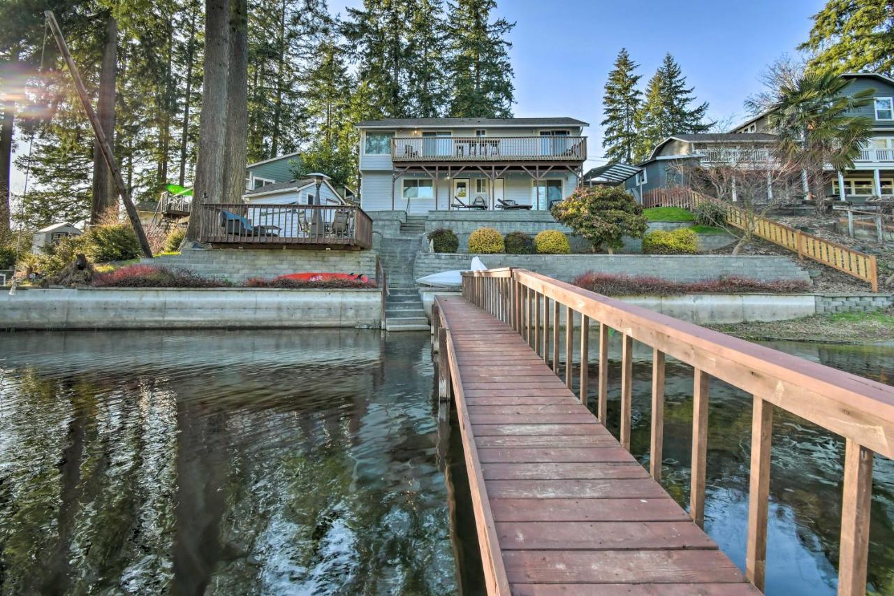 The Peacock House - Waterfront Home With Hot Tub! أولمبيا المظهر الخارجي الصورة
