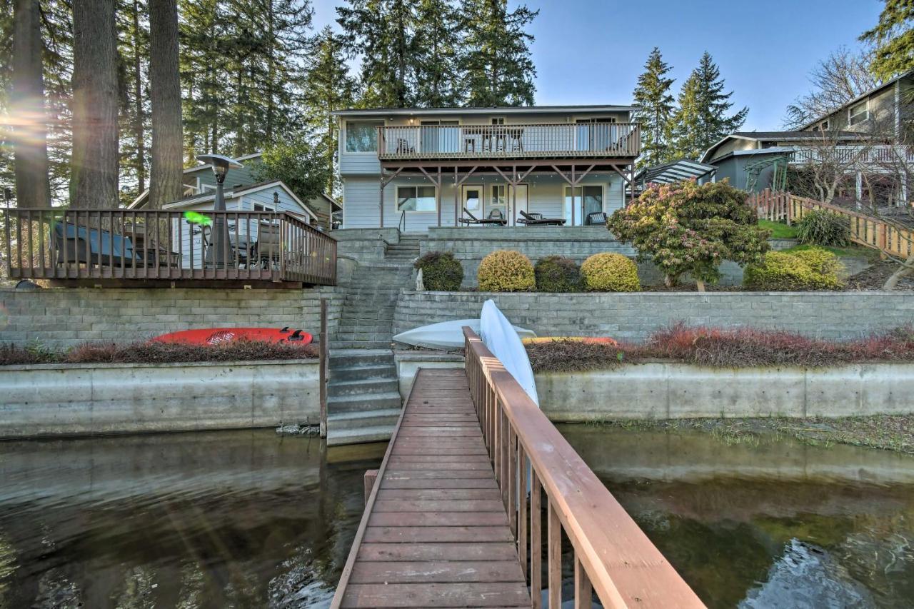 The Peacock House - Waterfront Home With Hot Tub! أولمبيا المظهر الخارجي الصورة